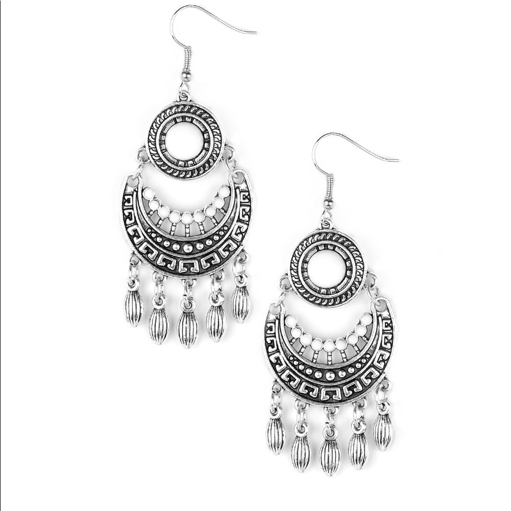 Jewelry - Picture 3 of 5